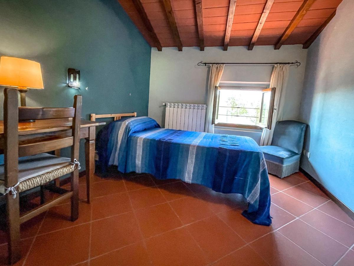Agriturismo La Topaia Борго-Сан-Лоренцо Екстер'єр фото