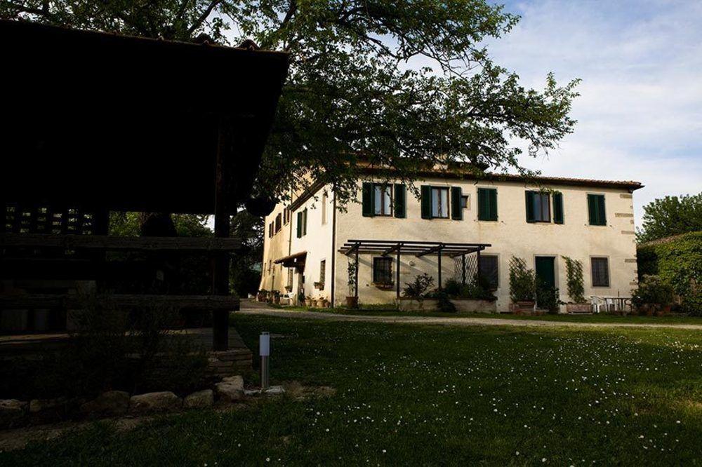 Agriturismo La Topaia Борго-Сан-Лоренцо Екстер'єр фото