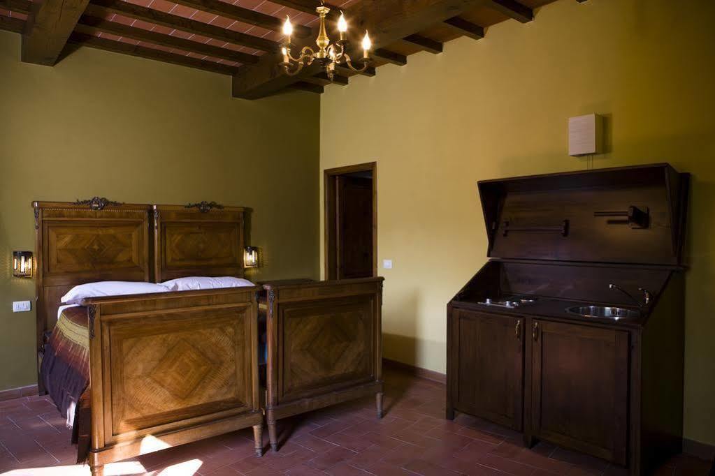 Agriturismo La Topaia Борго-Сан-Лоренцо Екстер'єр фото